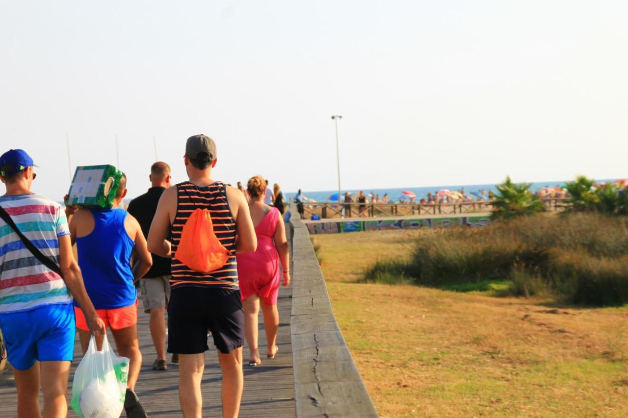 Apartamento Cerca De La Playa Conil De La Frontera Luaran gambar